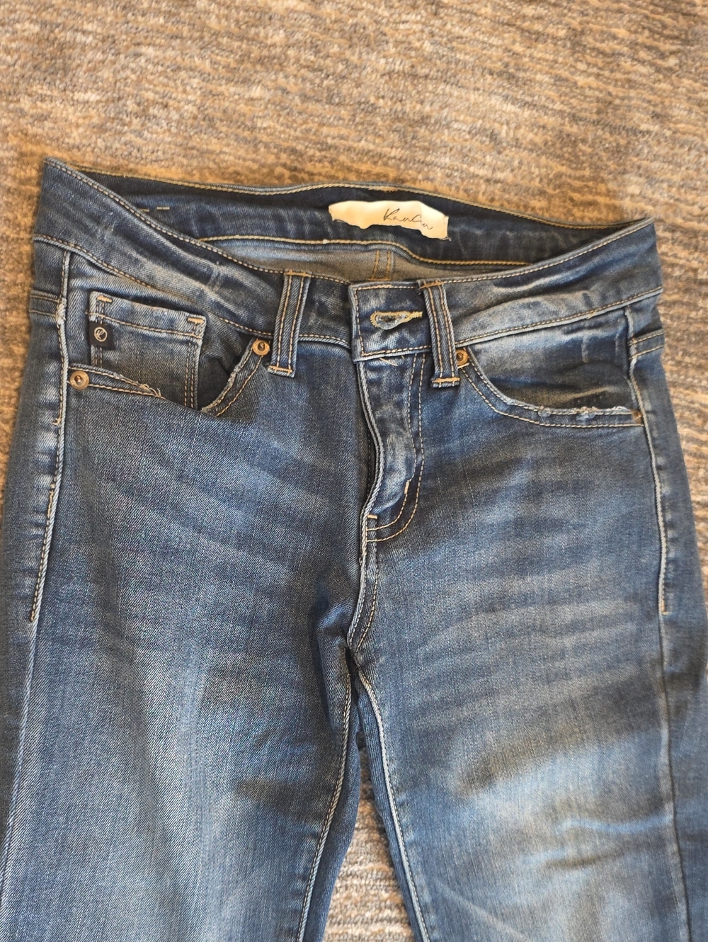 KanCan Women's Faded Blue Skinny Jeans
